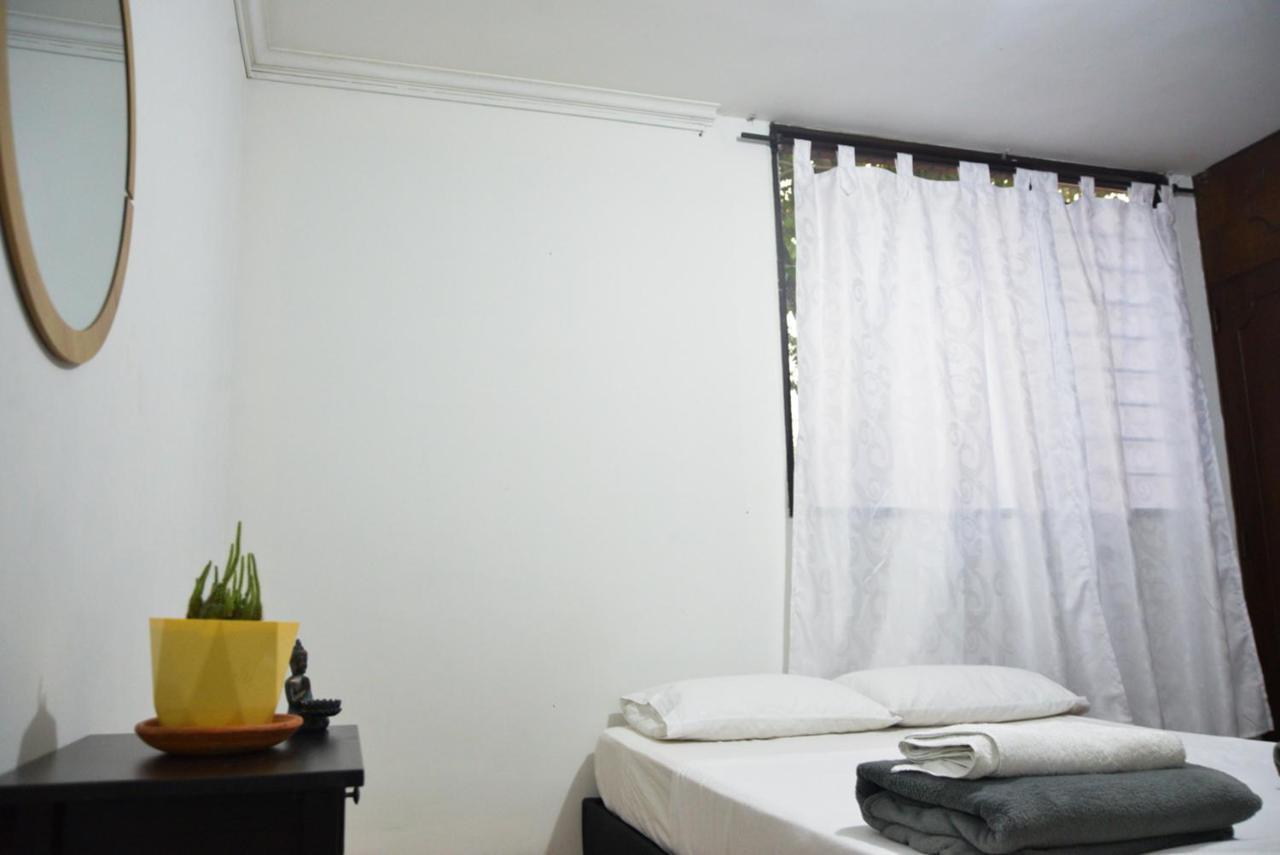 Ivy Hostel Medellin Luaran gambar